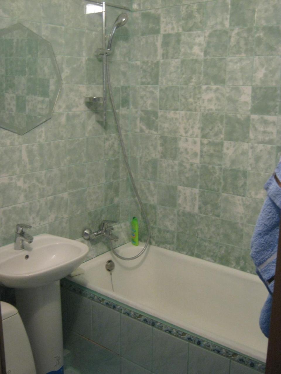 Apartment On Livoberezna Metro Station Киев Екстериор снимка