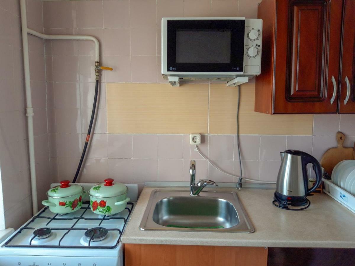 Apartment On Livoberezna Metro Station Киев Екстериор снимка