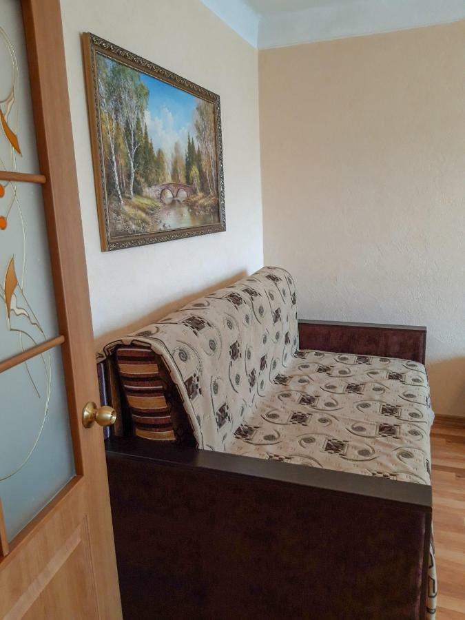 Apartment On Livoberezna Metro Station Киев Екстериор снимка